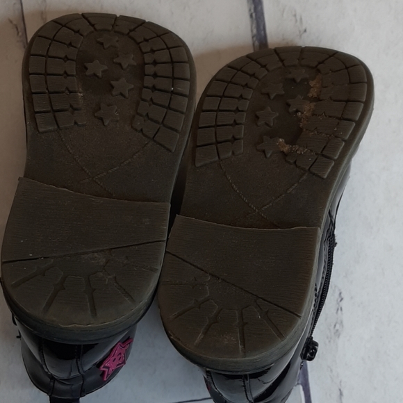 Harper Canyon Black Patent Boots - Picture 8 of 8